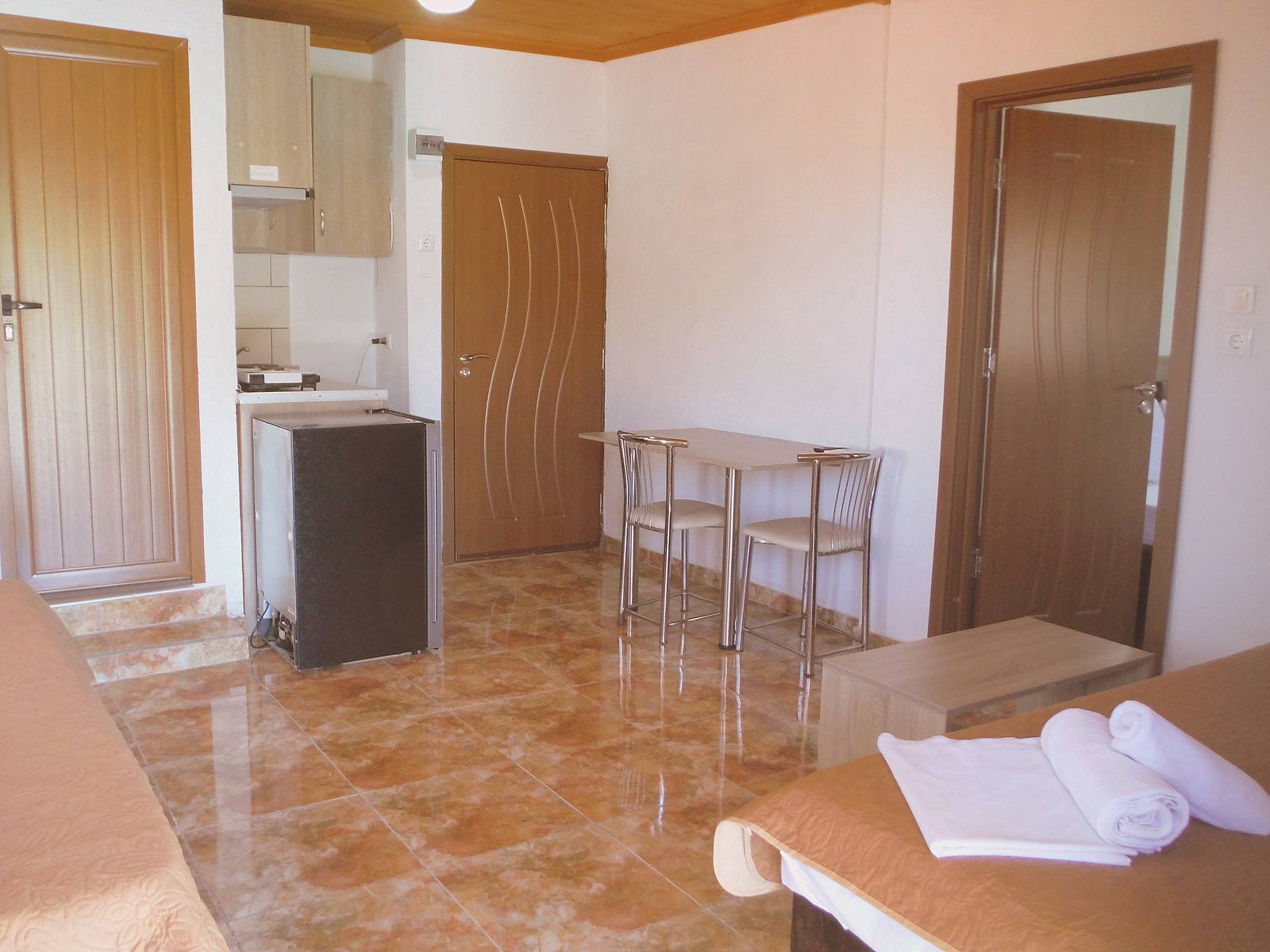 one bedroom apartment_resize